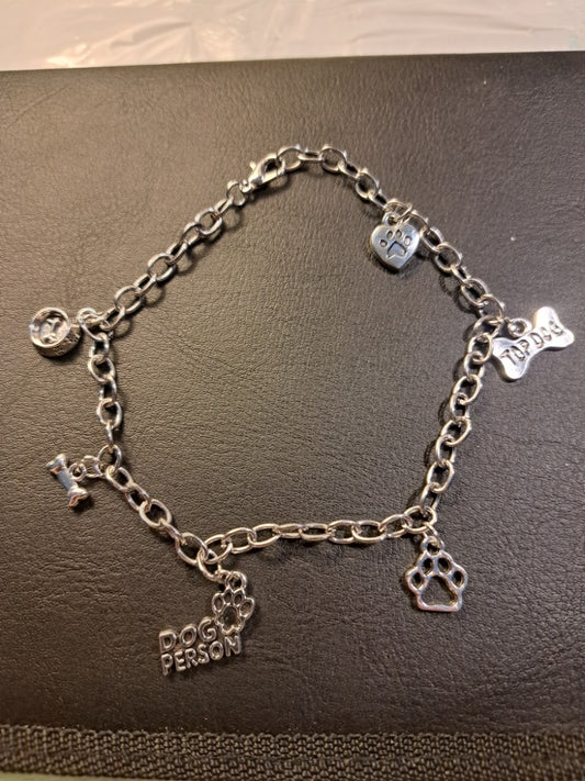 Animal charm bracelet
